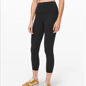 Lululemon cropped leggings